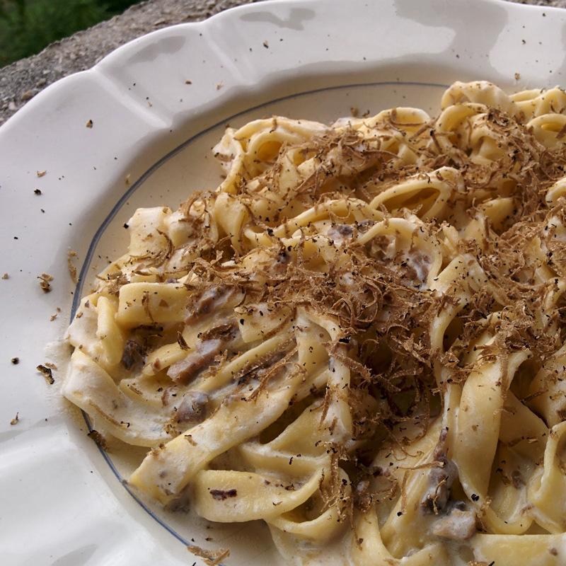 Isola Black Truffle Pate 3oz Truffles Black Truffles & Truffle